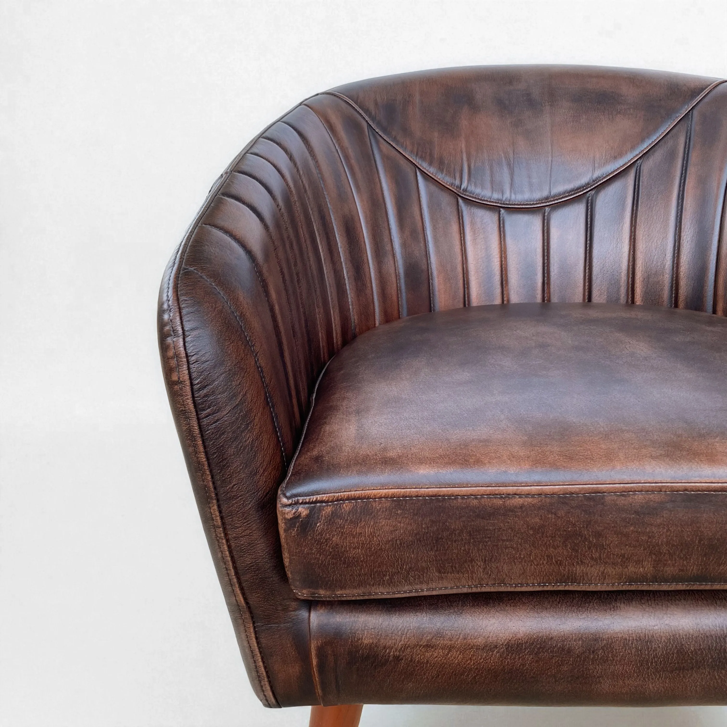 maverin buffalo leather armchair