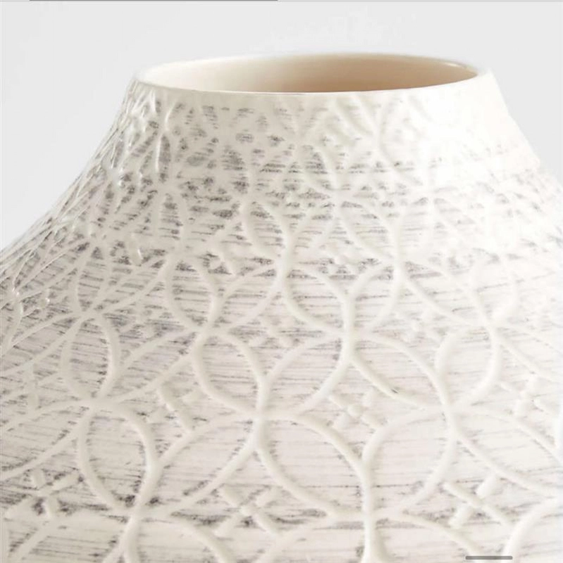 aria ceramic vase
