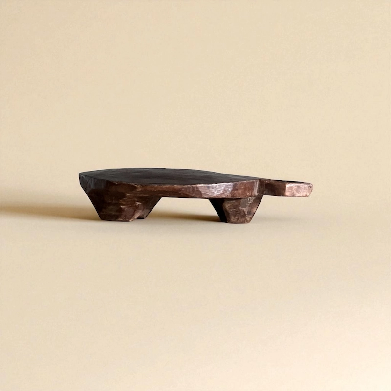 Tortula – Handcarved Antique Turtle-Shaped Wood Platter