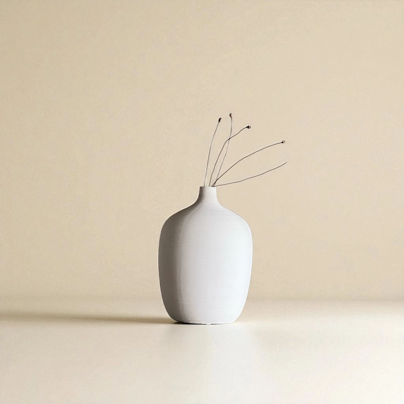 گلدان سفید شیاردار Tall Whispring