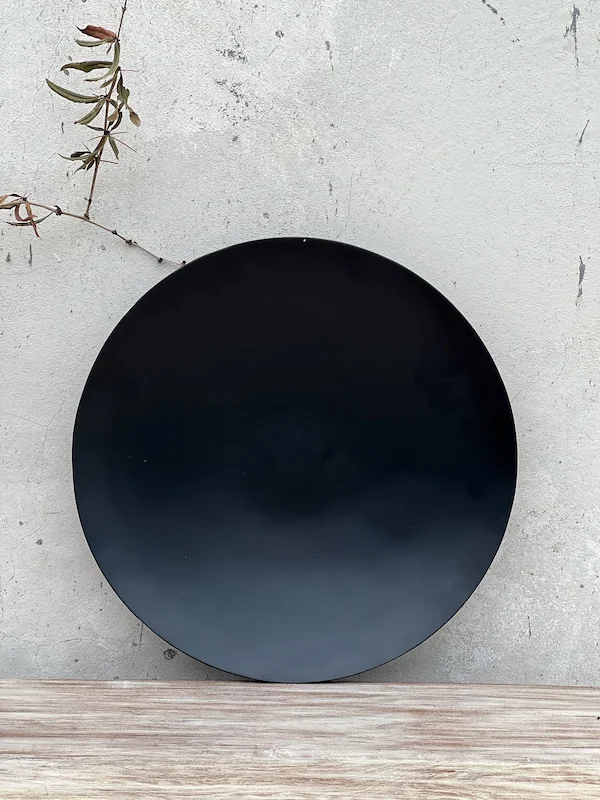 Kuro Minimal Black Tray