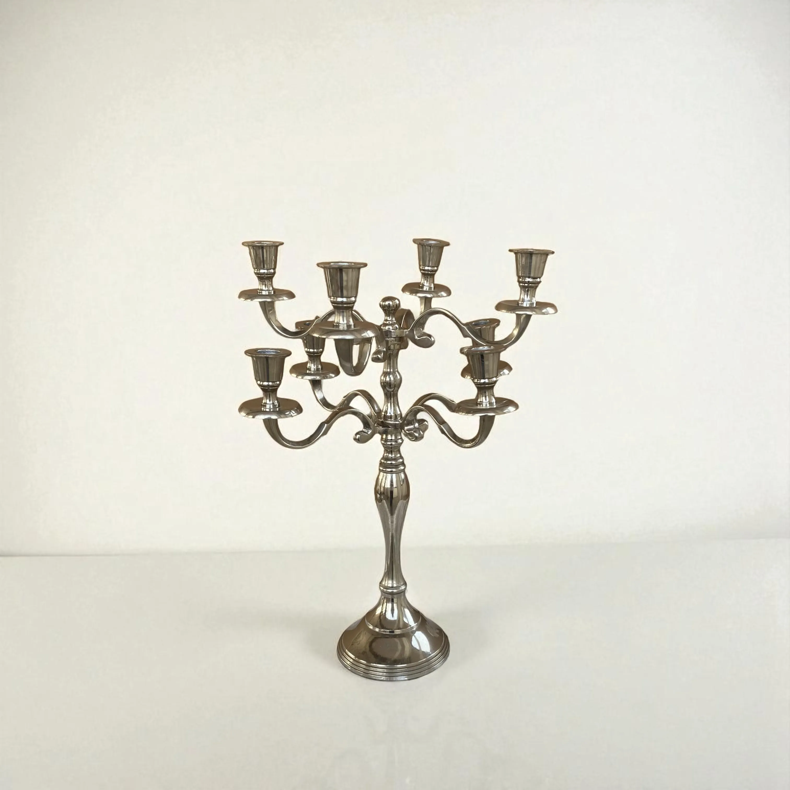 شمعدان 8 شاخه Valencier