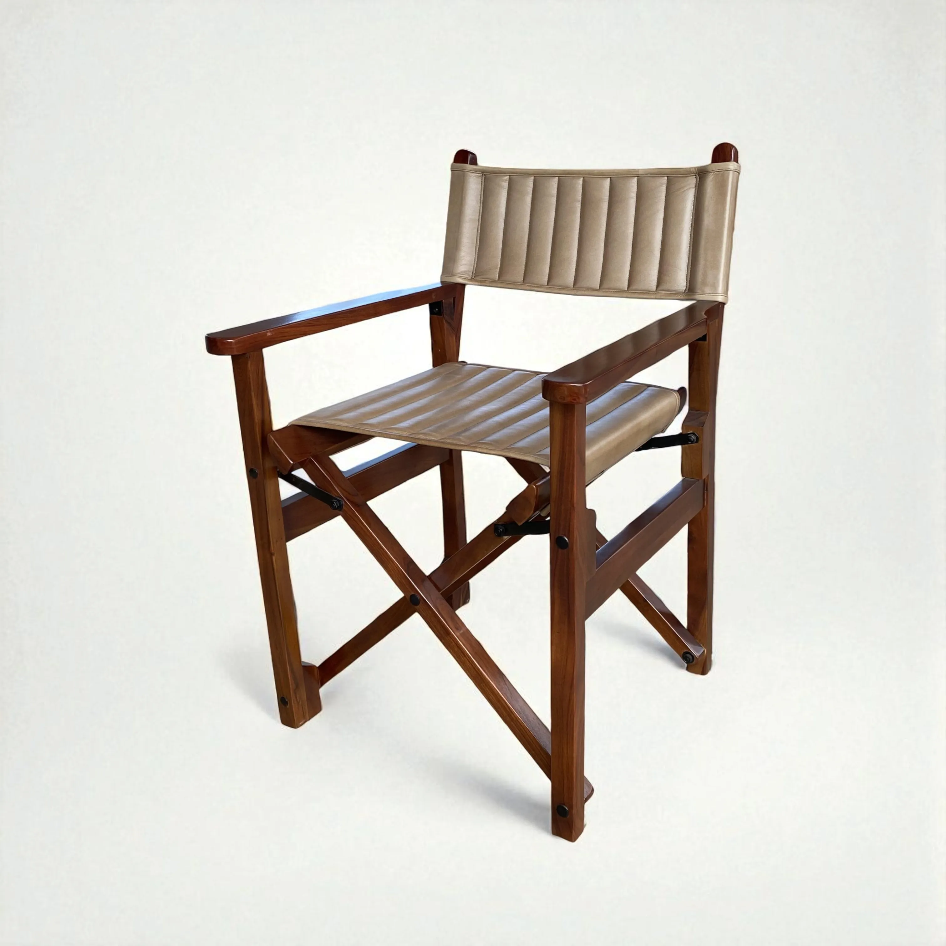 صندلی چرم تاشو Velmor